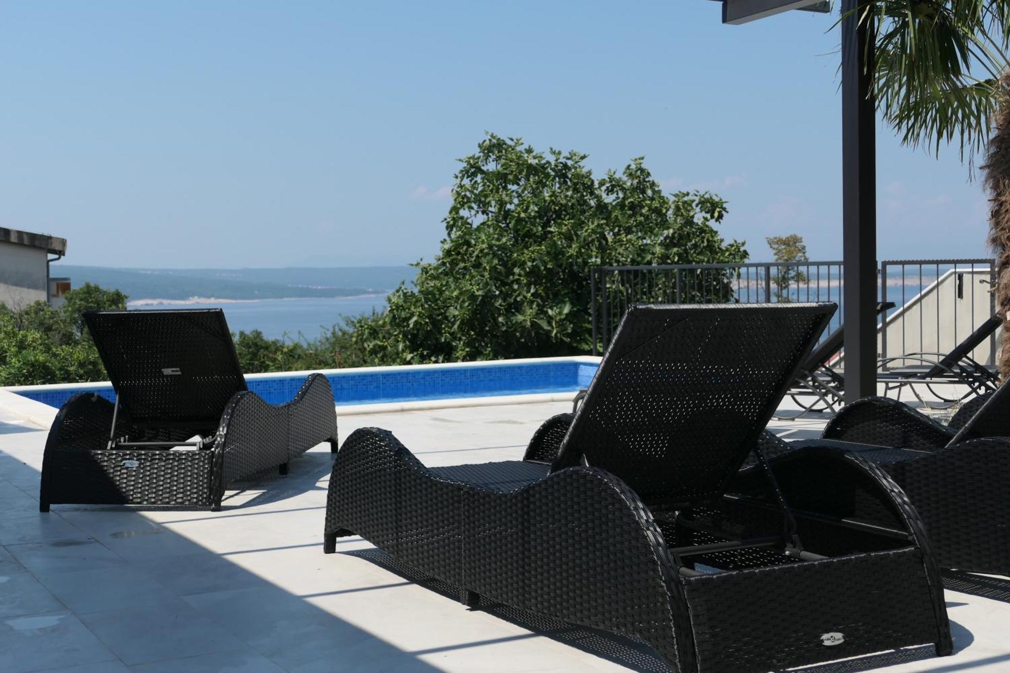Apartmani Bura Crikvenica Ngoại thất bức ảnh