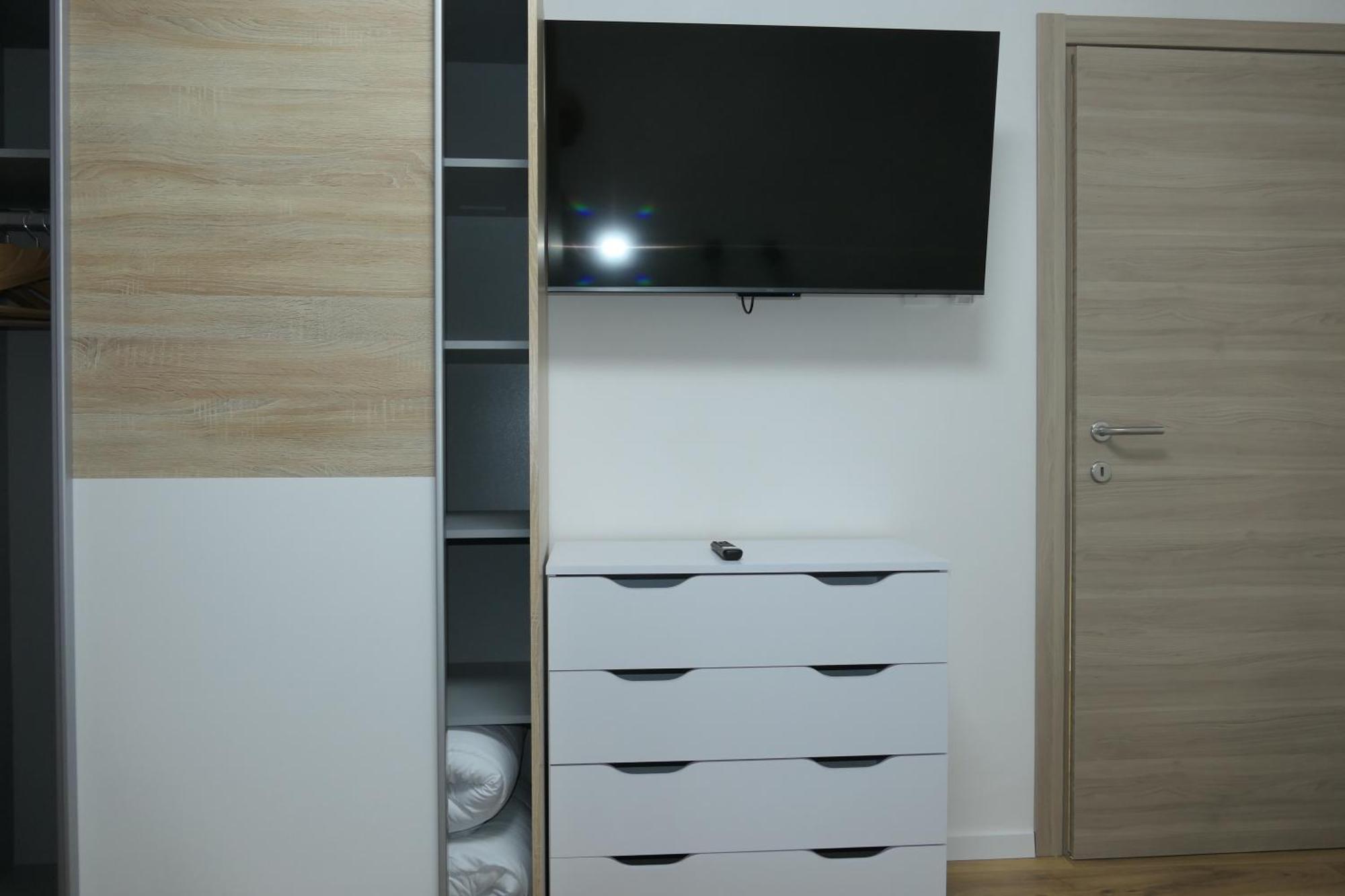 Apartmani Bura Crikvenica Ngoại thất bức ảnh