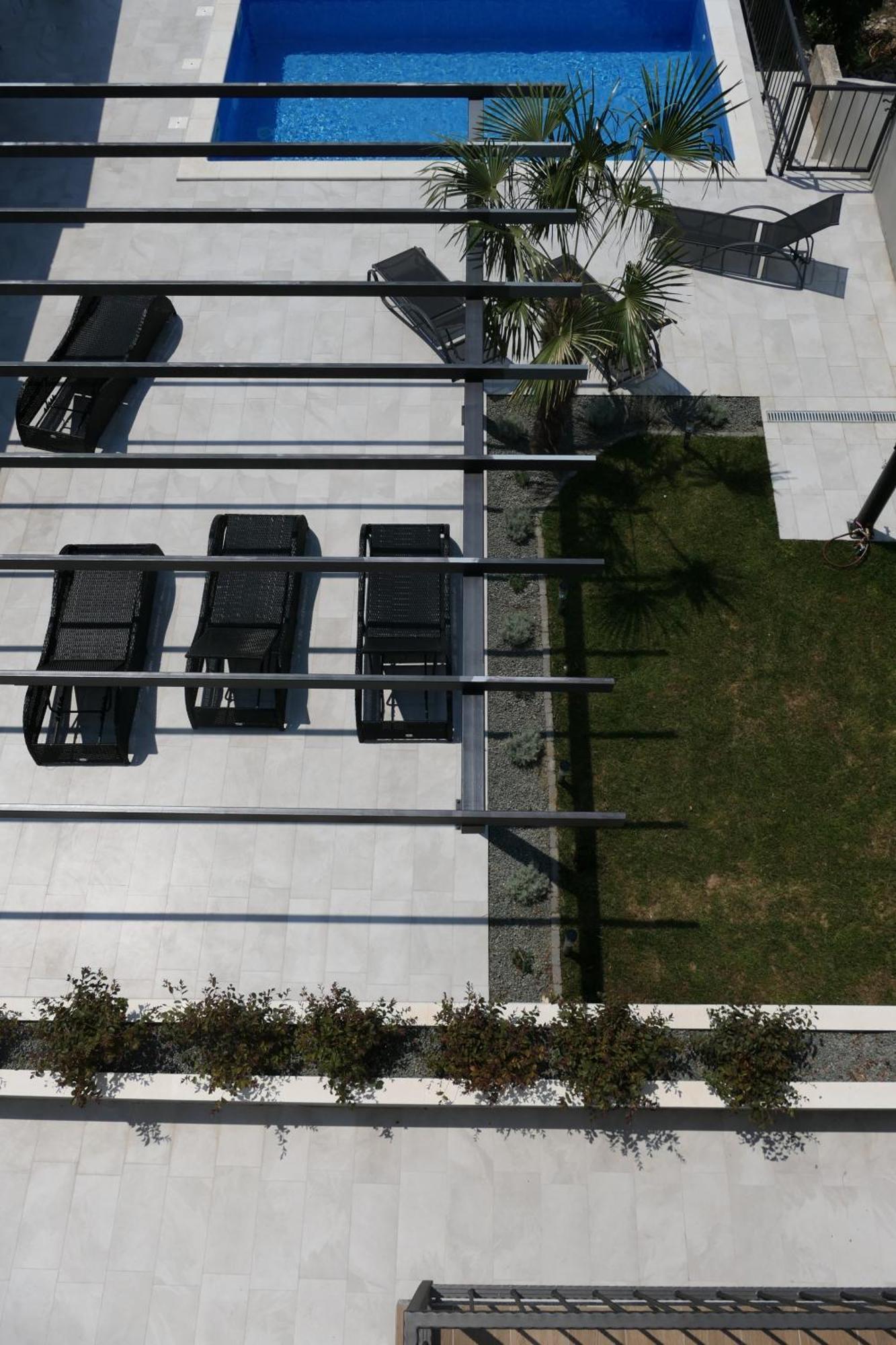 Apartmani Bura Crikvenica Ngoại thất bức ảnh