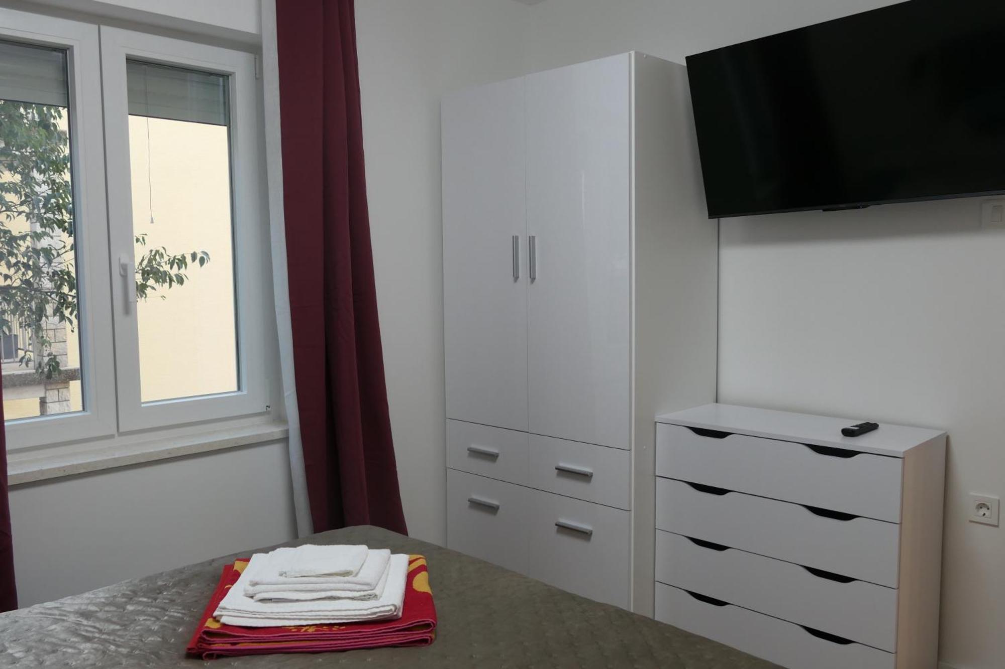 Apartmani Bura Crikvenica Ngoại thất bức ảnh